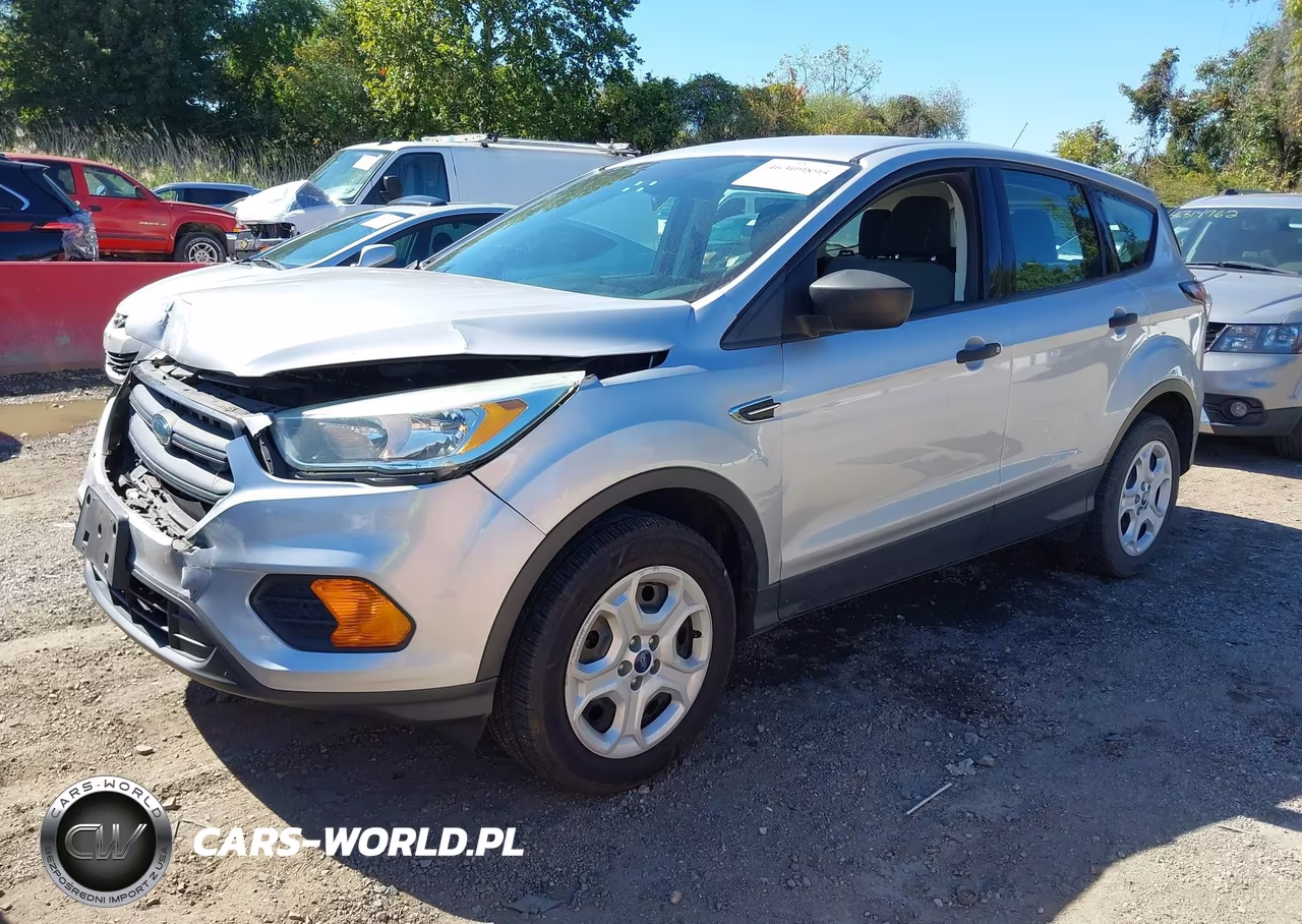 2017 Ford Escape S VIN:1FMCU0F73HUE86907 - 2