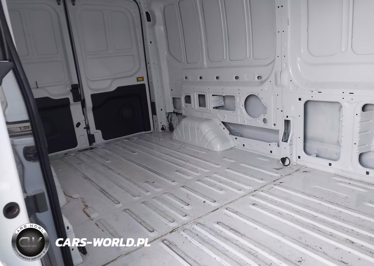 2025 Ford Transit-250 VIN:1FTBR2C88SKB25377 - 8