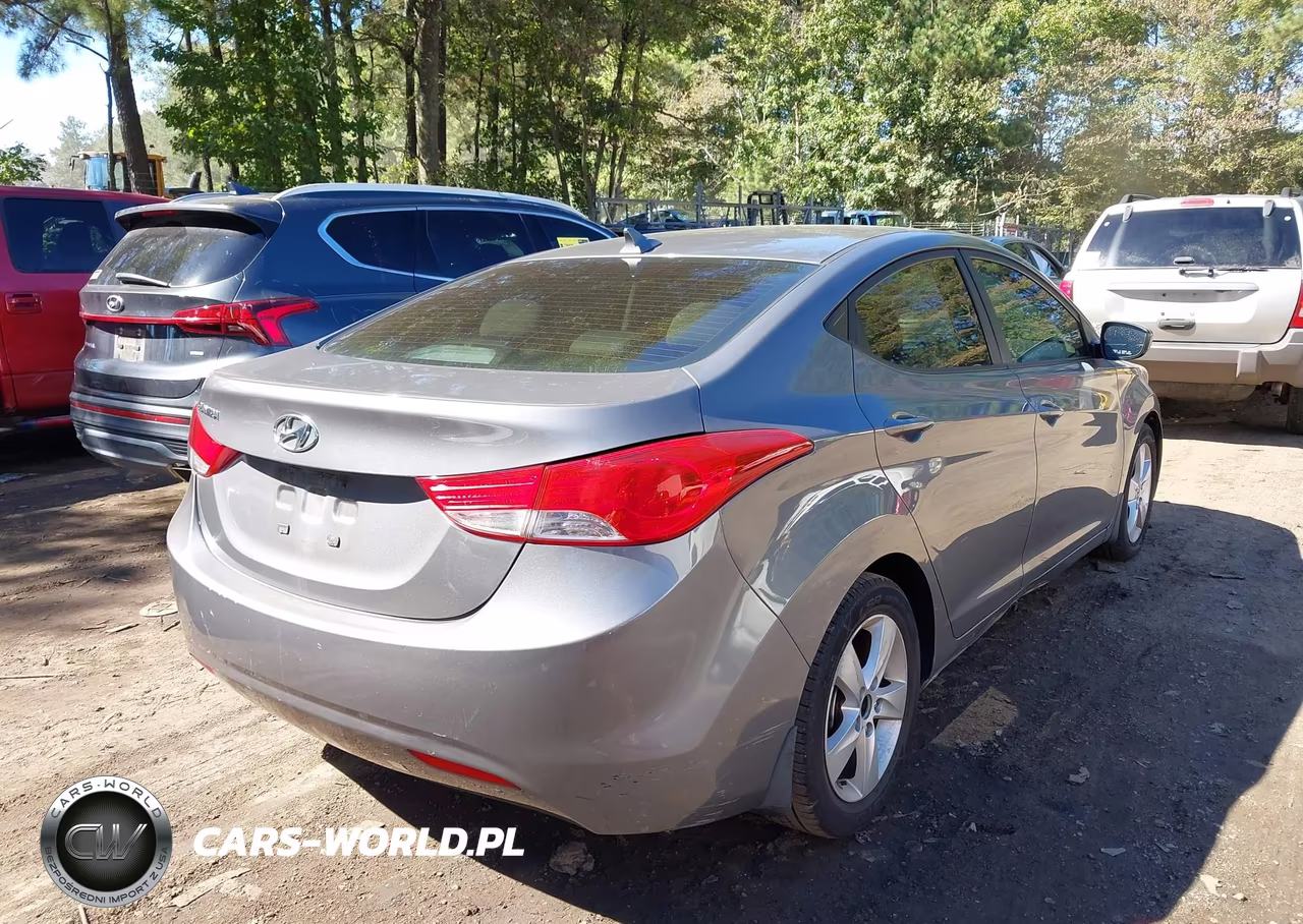 2013 Hyundai Elantra Gls VIN:5NPDH4AE6DH272203 - 4
