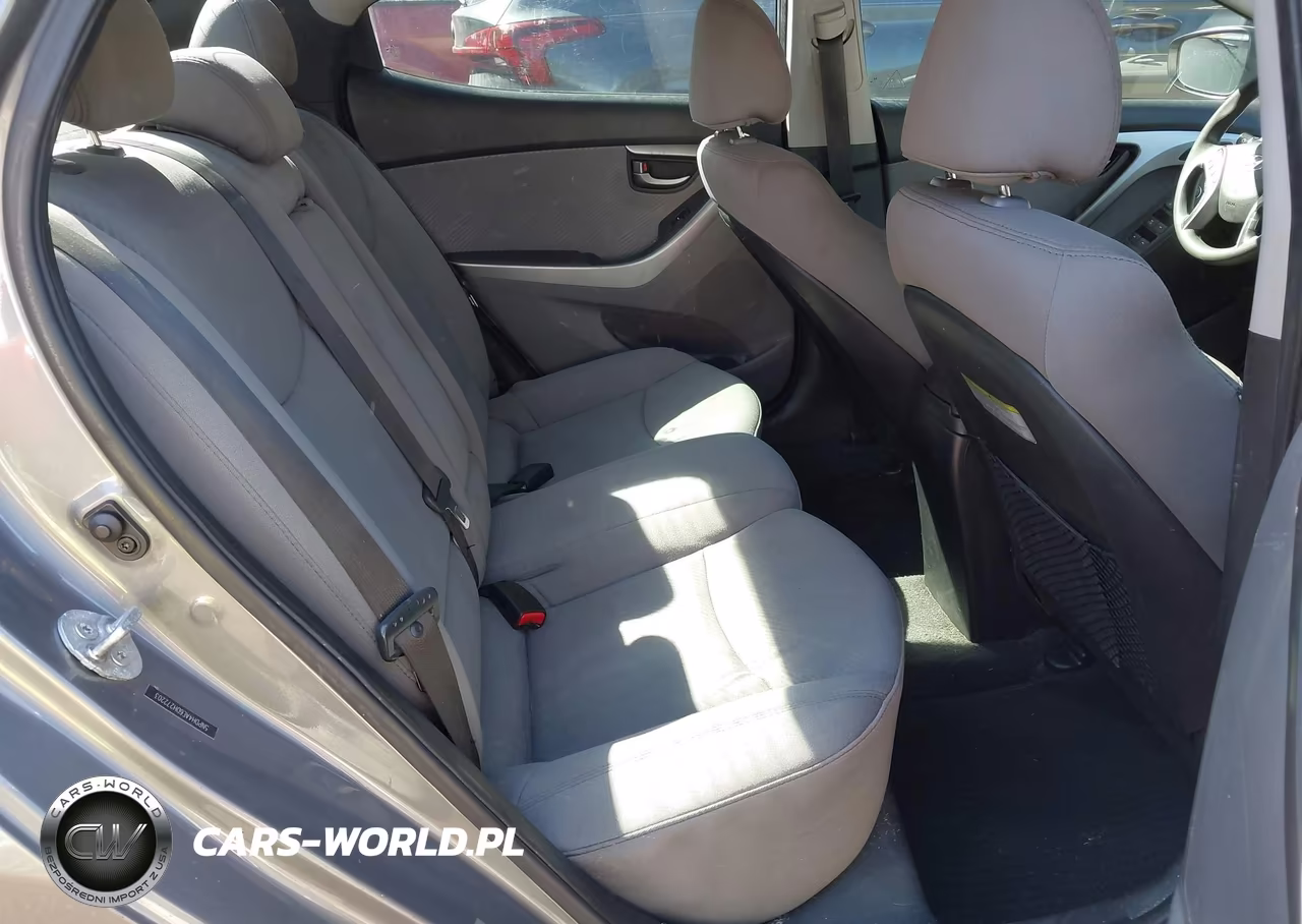 2013 Hyundai Elantra Gls VIN:5NPDH4AE6DH272203 - 8