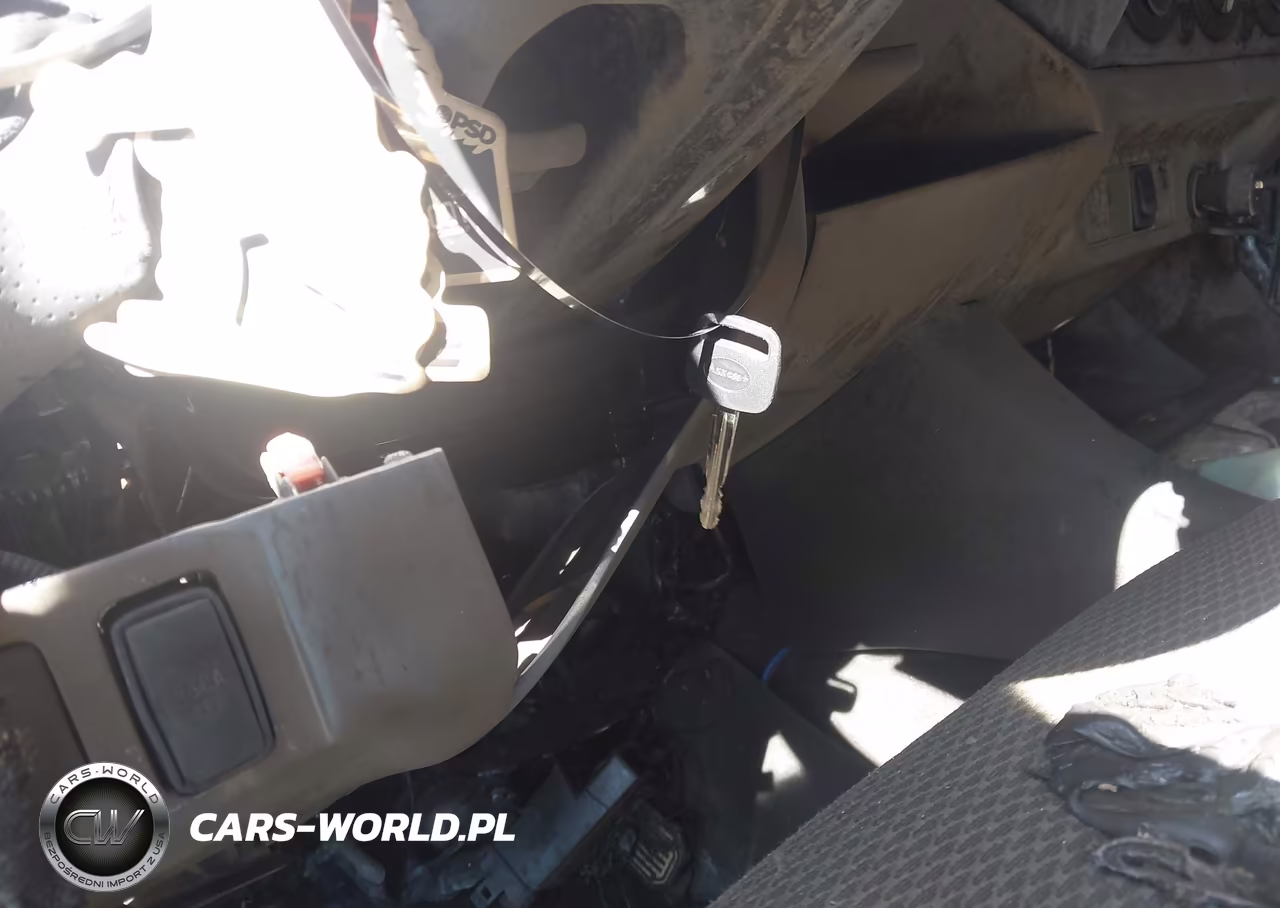 2012 Toyota Tacoma VIN:5TFPX4EN2CX010076 - 11