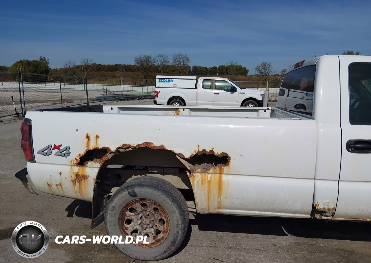 2005 Chevrolet Silverado 1500 Work Truck VIN:1GCEK14T75Z185810 - 15