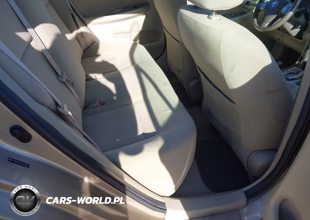 2010 Toyota Corolla Le VIN:2T1BU4EE6AC370823 - 8