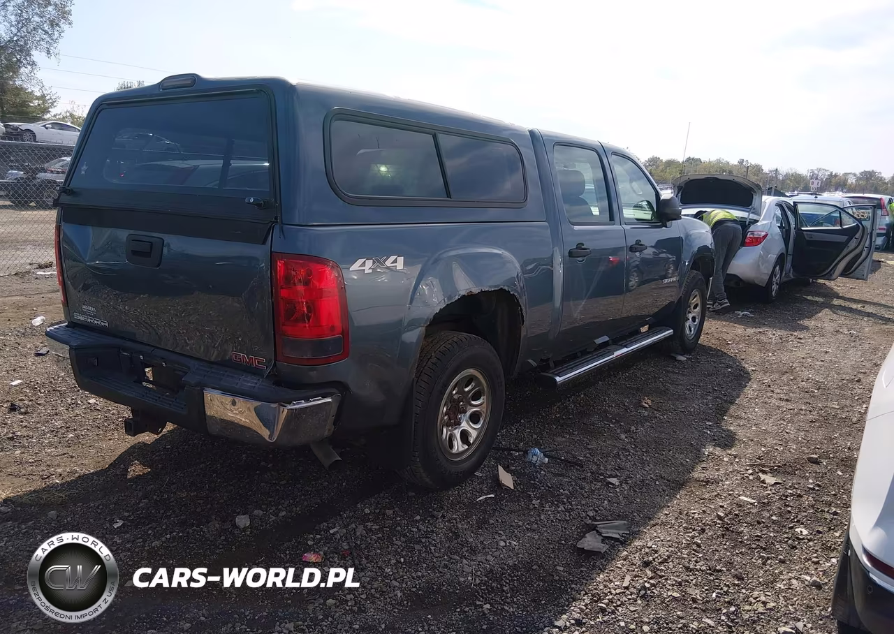 2007 GMC Sierra 1500 Work Truck VIN:2GTEK13C171595662 - 4