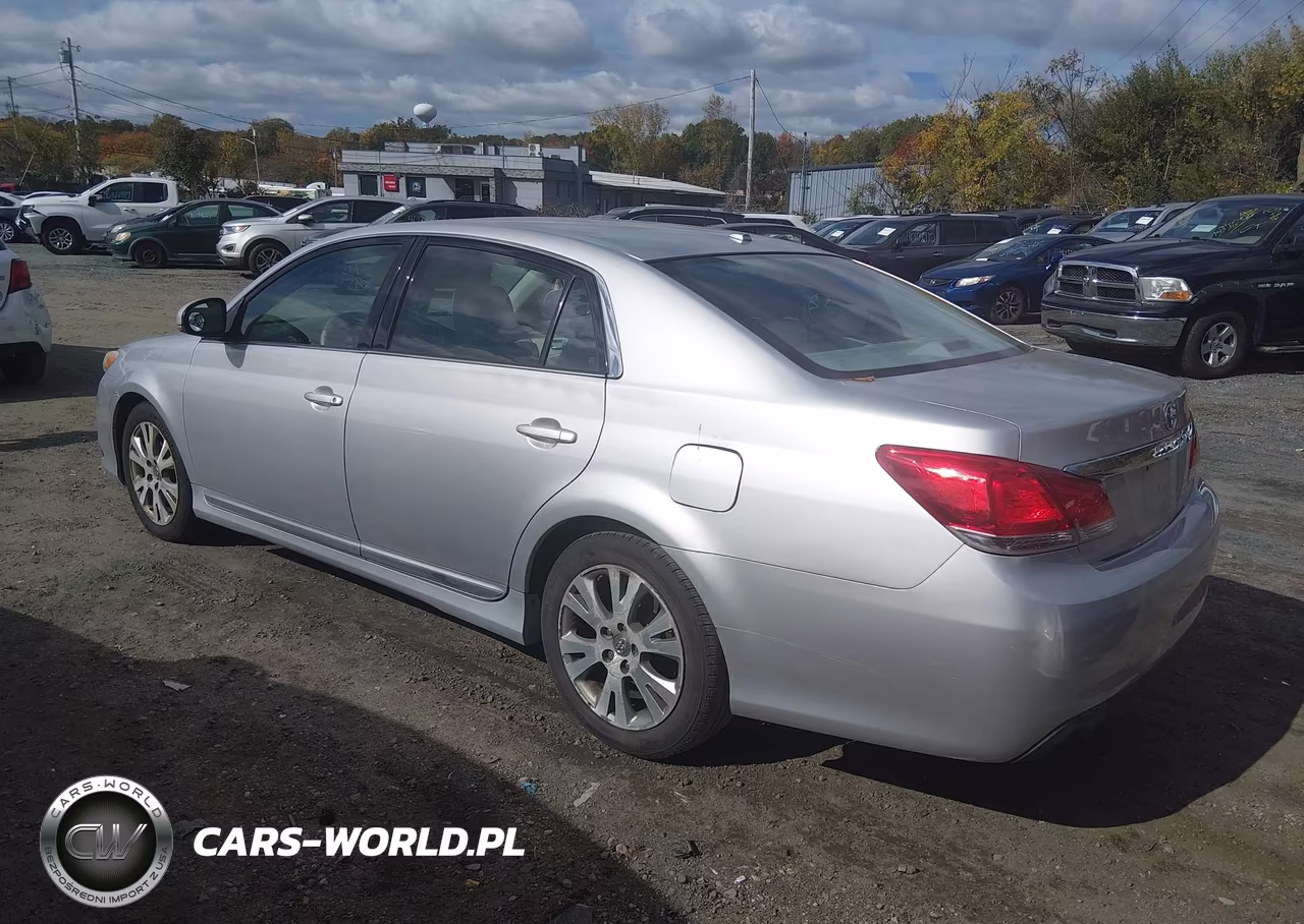 2011 Toyota Avalon VIN:4T1BK3DB2BU389683 - 3