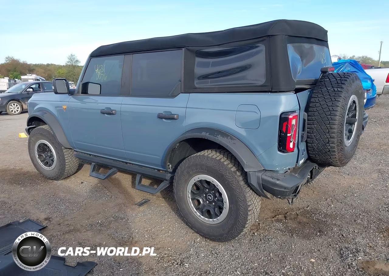 2023 Ford Bronco Badlands VIN:1FMEE5DP5PLB11336 - 3