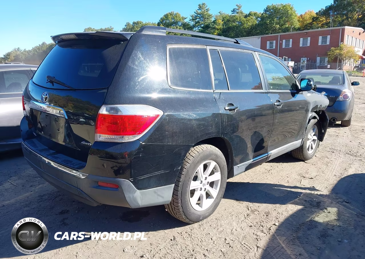 2012 Toyota Highlander Se V6 VIN:5TDBK3EH5CS120526 - 4