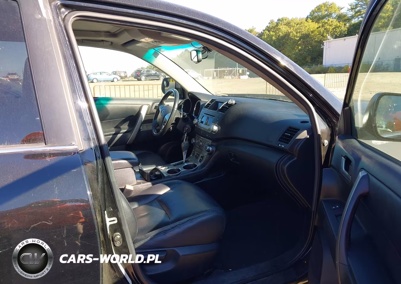 2012 Toyota Highlander Se V6 VIN:5TDBK3EH5CS120526 - 5