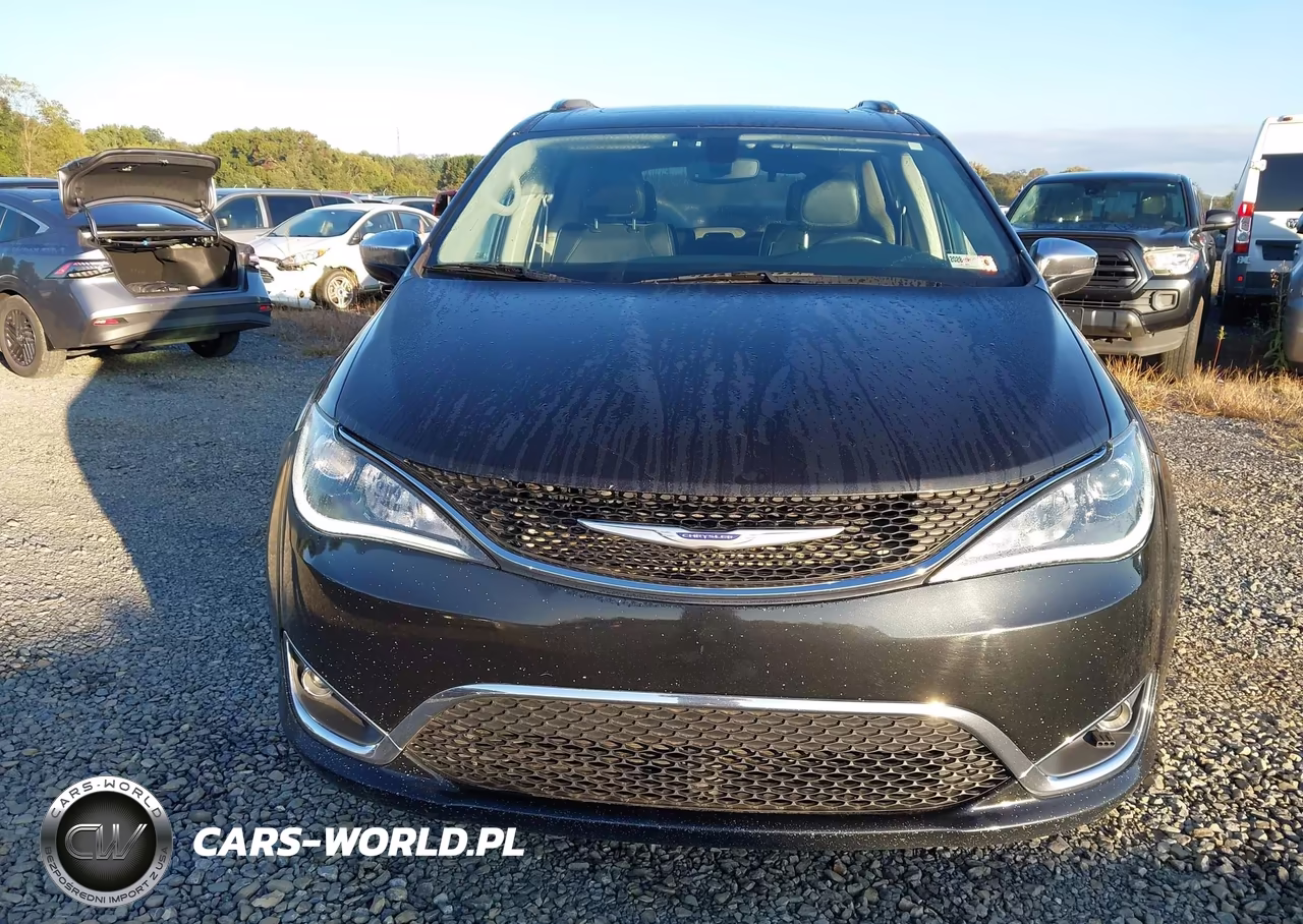 2019 Chrysler Pacifica Limited VIN:2C4RC1GG7KR705698 - 12