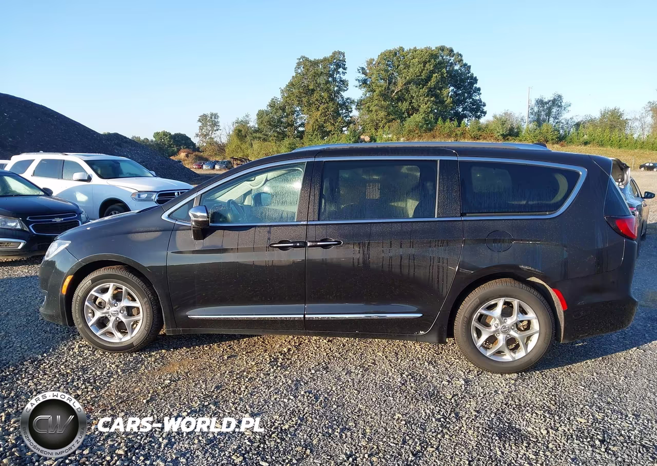 2019 Chrysler Pacifica Limited VIN:2C4RC1GG7KR705698 - 15