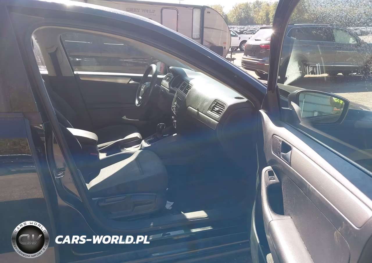 2015 Volkswagen Jetta 1.8T Se VIN:3VWD17AJ7FM224996 - 5