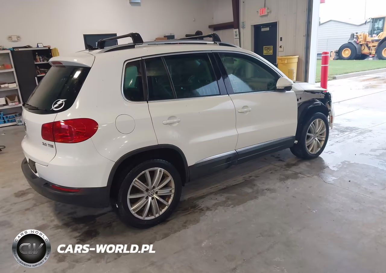 2015 Volkswagen Tiguan Sel VIN:WVGAV7AX2FW559173 - 4