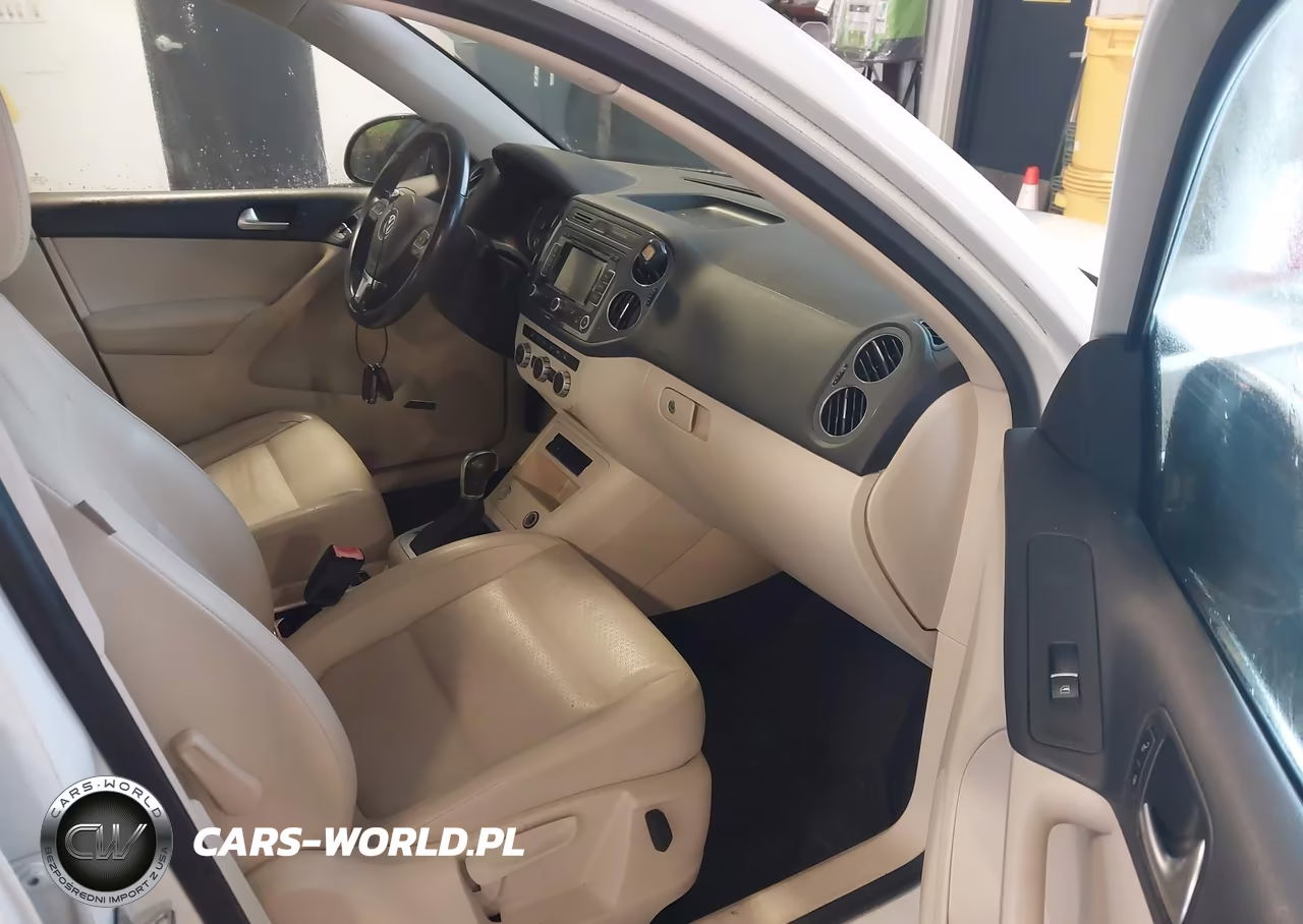 2015 Volkswagen Tiguan Sel VIN:WVGAV7AX2FW559173 - 5