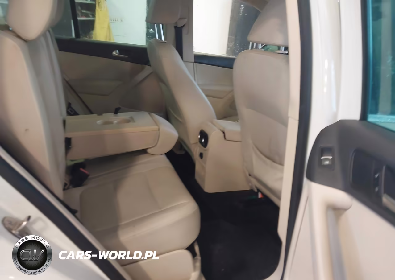 2015 Volkswagen Tiguan Sel VIN:WVGAV7AX2FW559173 - 8