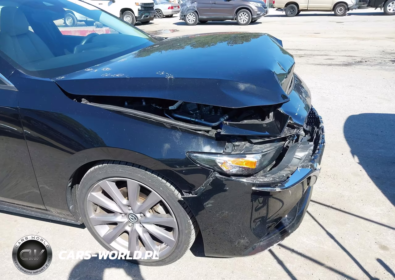 2020 Mazda Mazda3 Preferred Package VIN:3MZBPBDM1LM123236 - 18