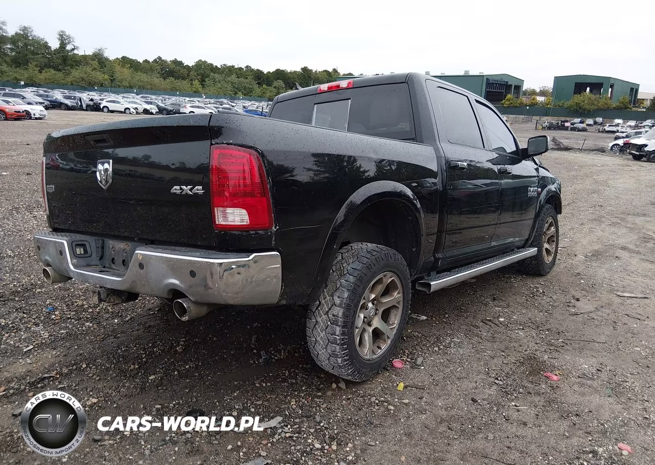 2013 Ram 1500 Laramie VIN:1C6RR7NT4DS504173 - 4