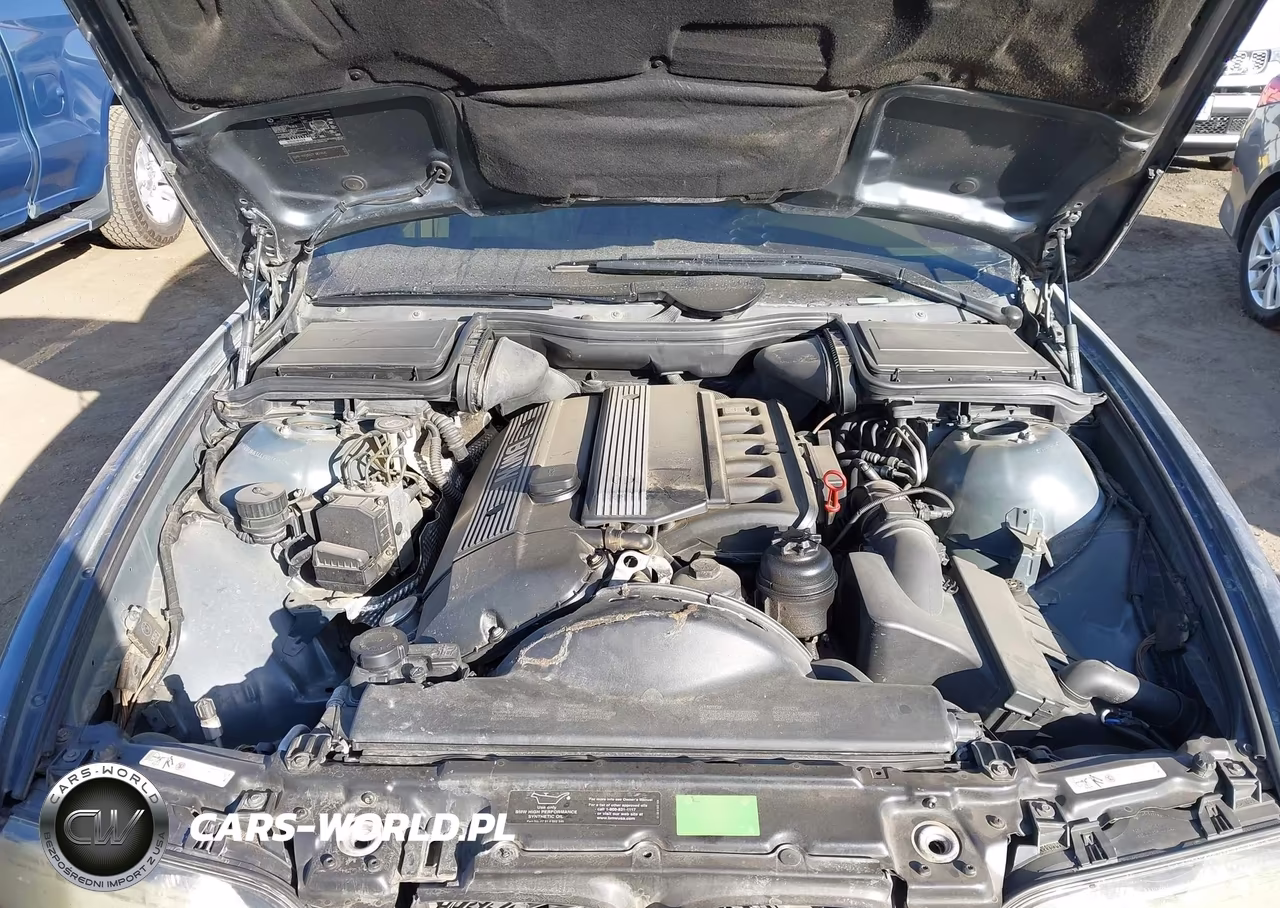 2000 BMW 528Ia VIN:WBADM6344YGU13885 - 10
