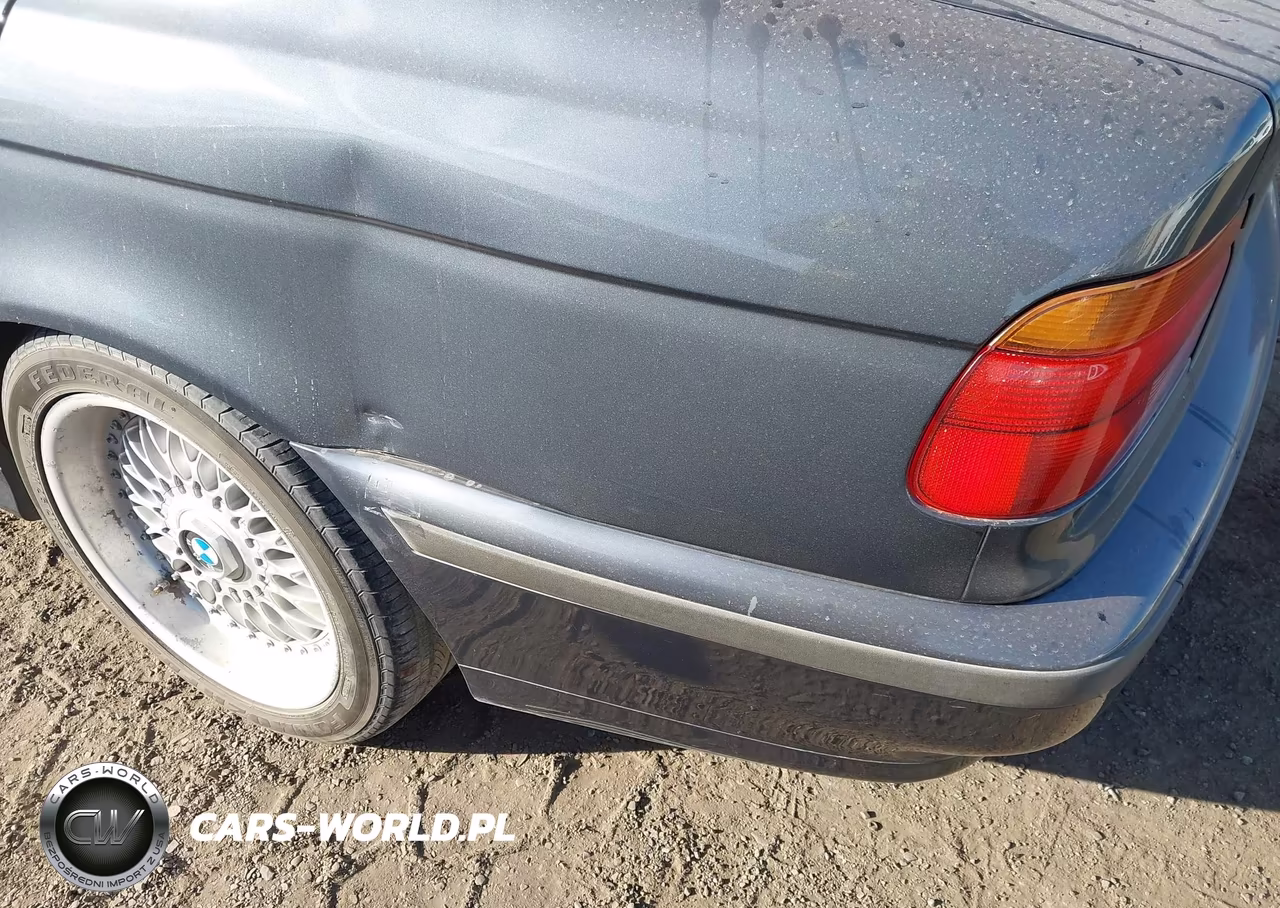 2000 BMW 528Ia VIN:WBADM6344YGU13885 - 12
