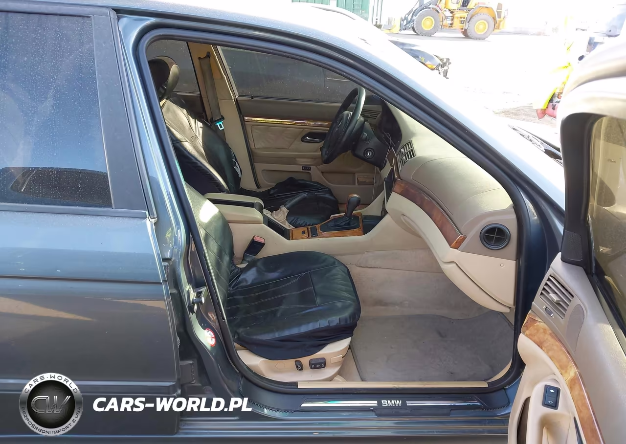 2000 BMW 528Ia VIN:WBADM6344YGU13885 - 5