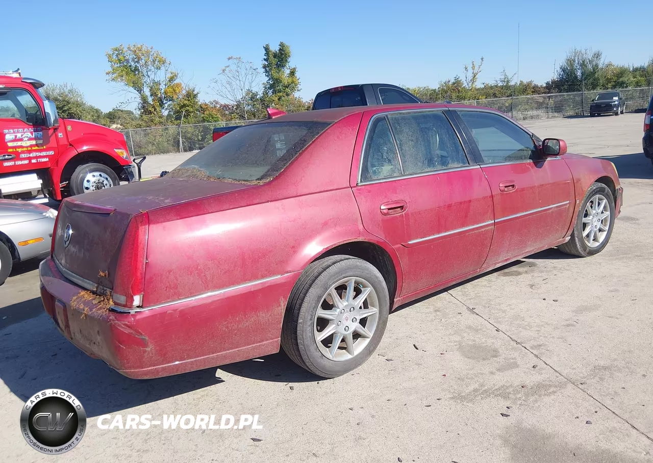 2010 Cadillac Dts Luxury Collection VIN:1G6KD5EY8AU106282 - 4