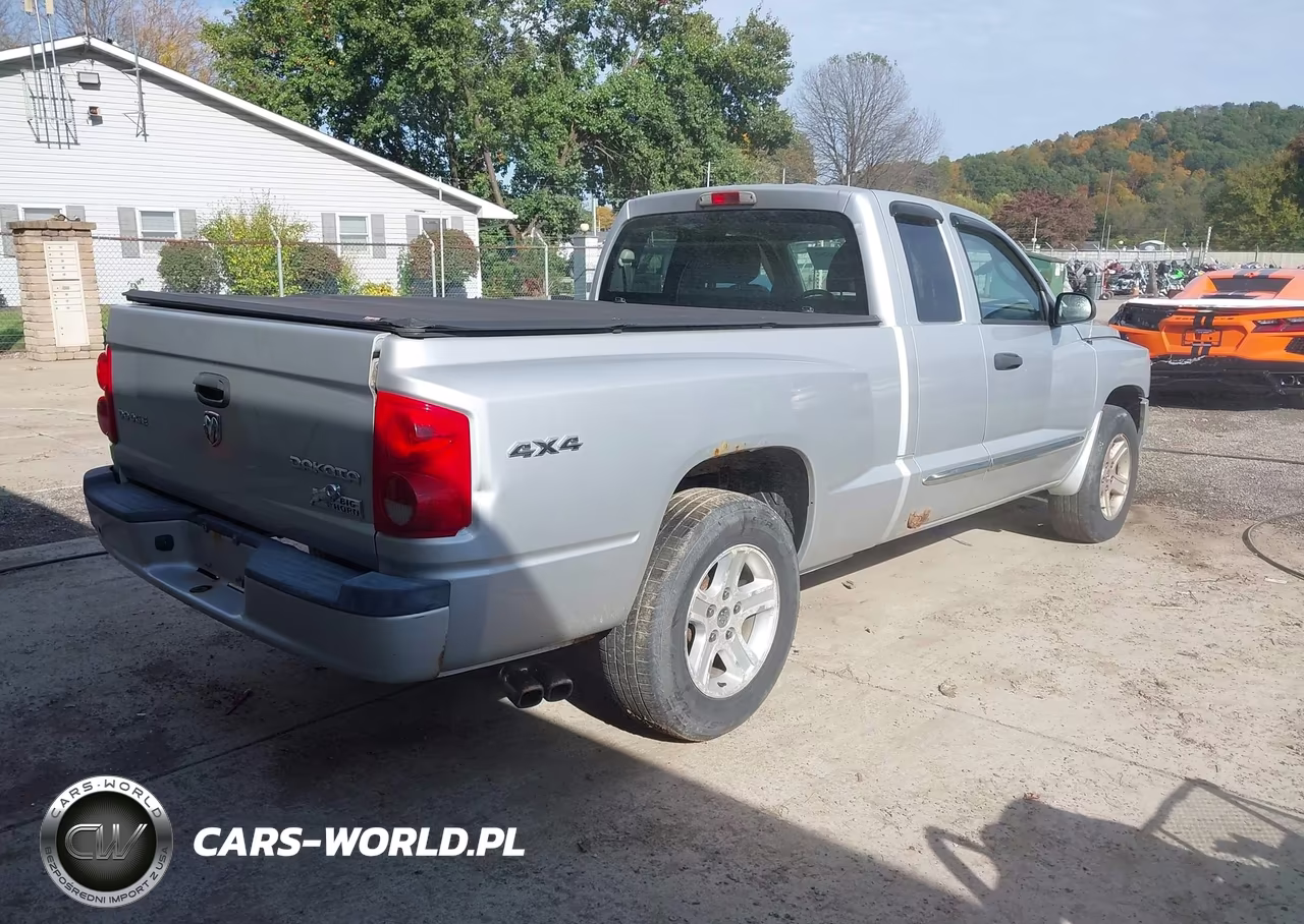 2011 Ram Dakota Bighorn-Lonestar VIN:1D7RW3BK2BS575154 - 4