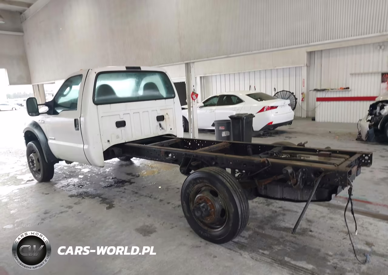 2007 Ford F-450 Chassis Xl-Xlt VIN:1FDXF46P57EB19020 - 14