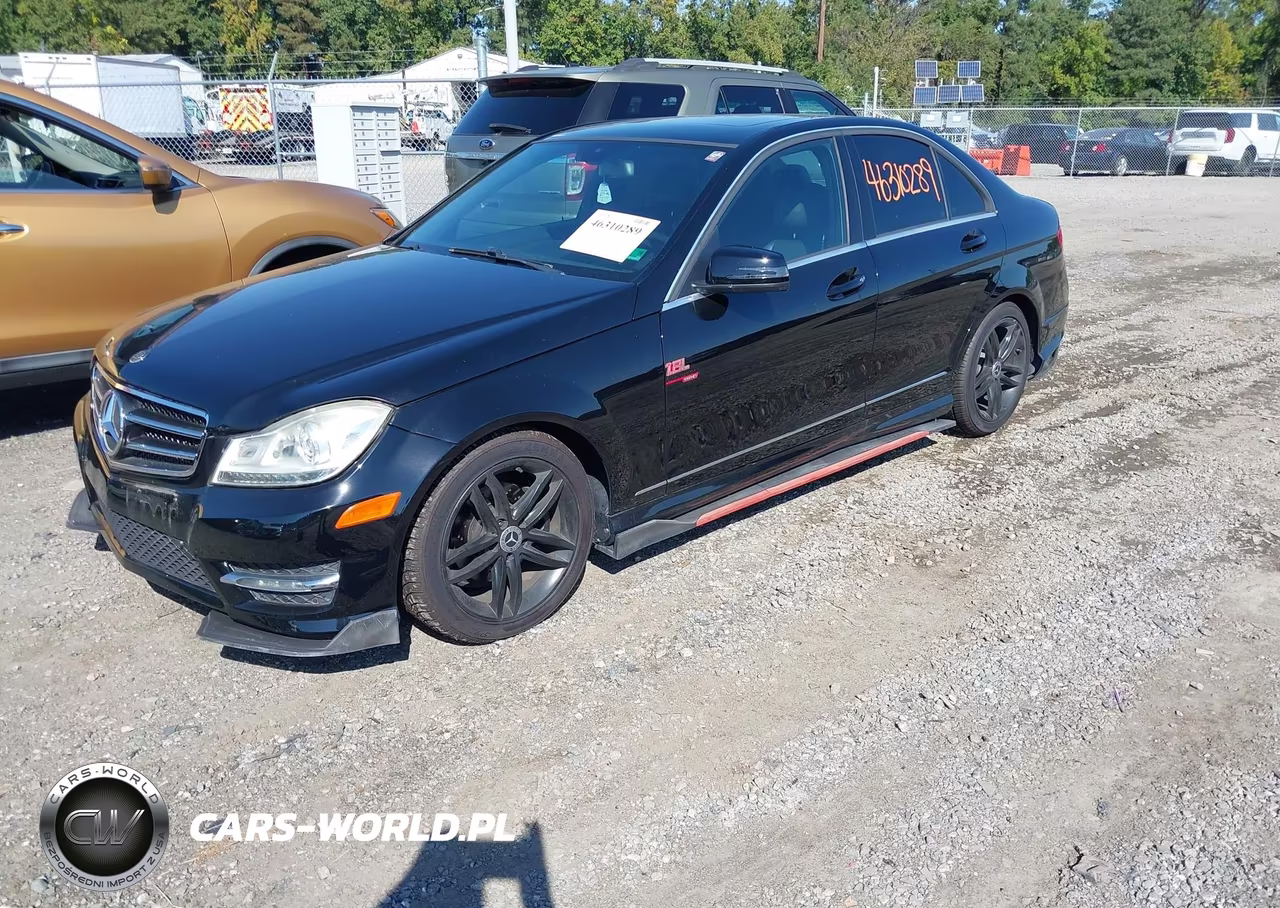 2014 Mercedes-Benz C 250 Sport VIN:WDDGF4HB2EG256137 - 2