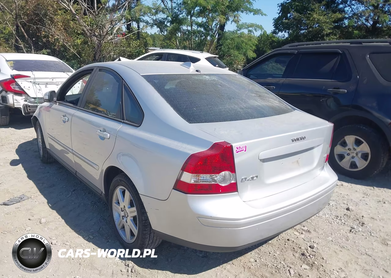 2007 Volvo S40 2.4I VIN:YV1MS382872303183 - 3