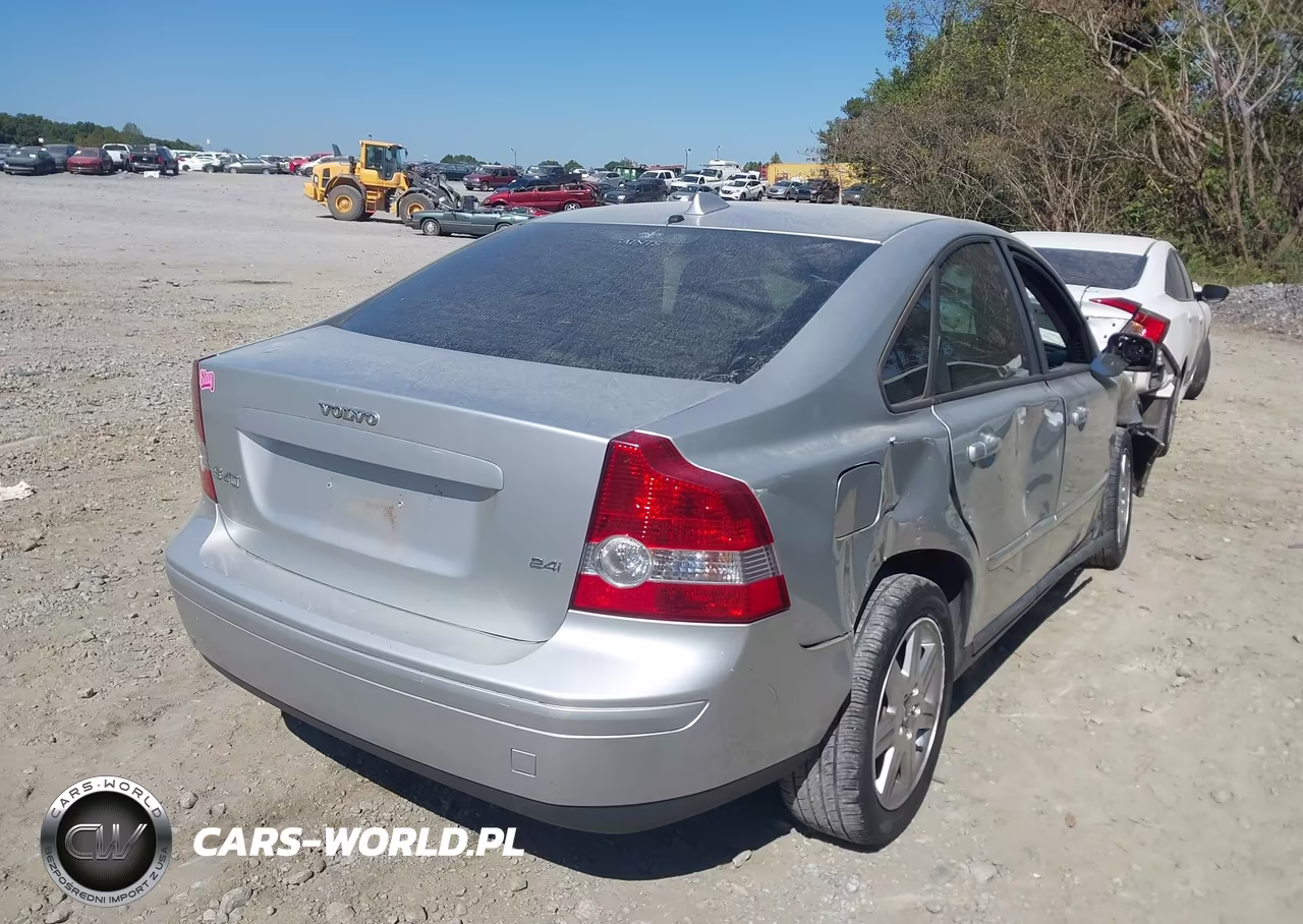 2007 Volvo S40 2.4I VIN:YV1MS382872303183 - 4