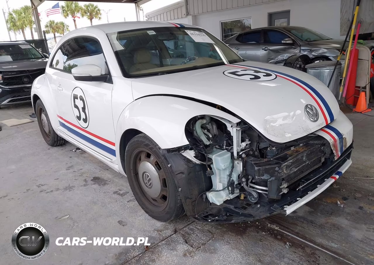 2015 Volkswagen Beetle 1.8T – zdjęcie 1 z 17
