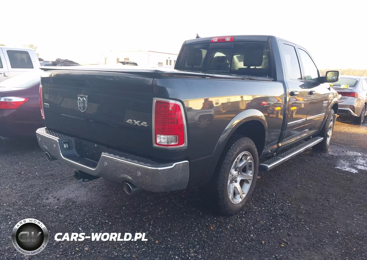 2014 Ram 1500 Laramie VIN:1C6RR7JT9ES169919 - 4