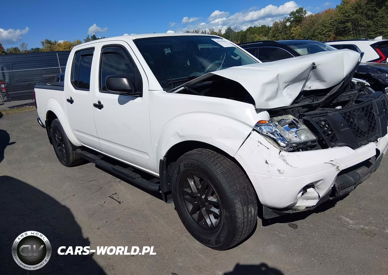 2015 Nissan Frontier Pro-4X-S-Sl-Sv
