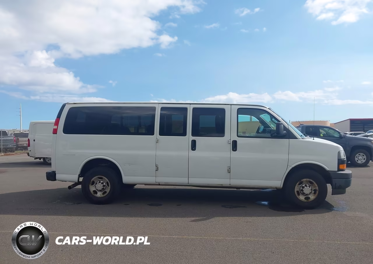 2018 Chevrolet Express 3500 Ls VIN:1GAZGNFG0J1301232 - 18