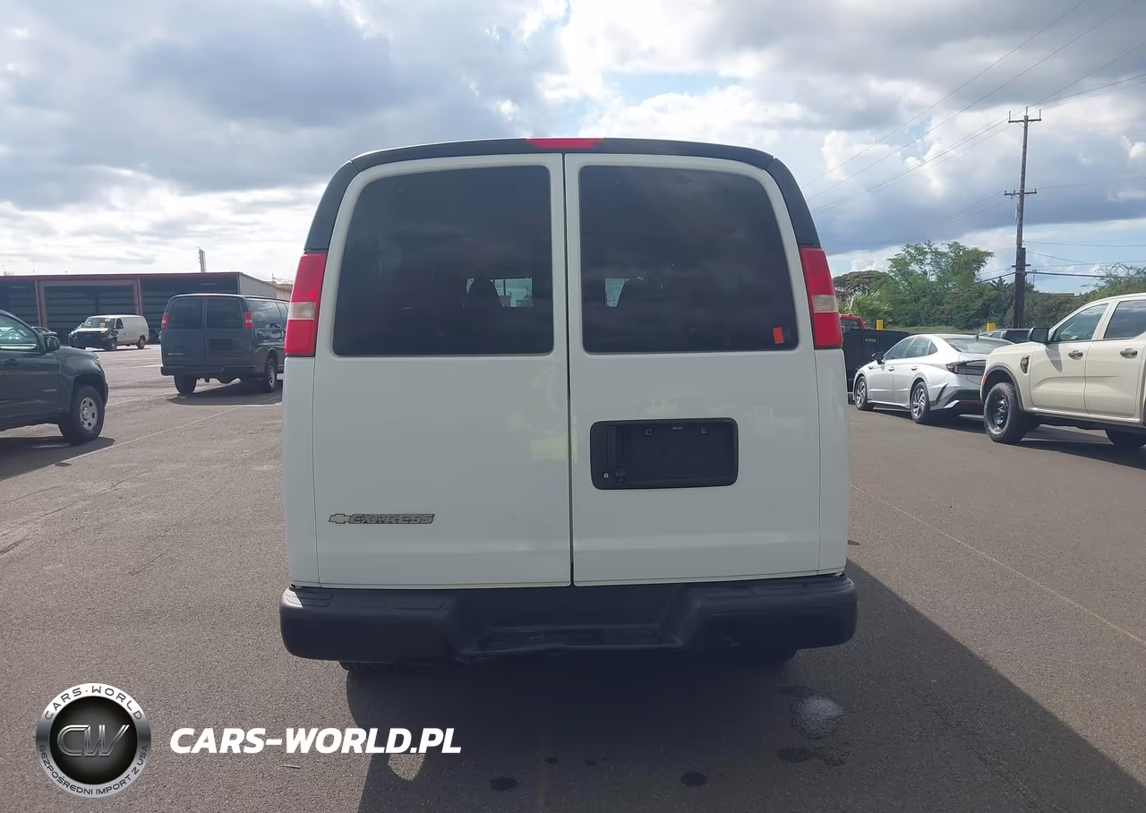 2018 Chevrolet Express 3500 Ls VIN:1GAZGNFG0J1301232 - 21