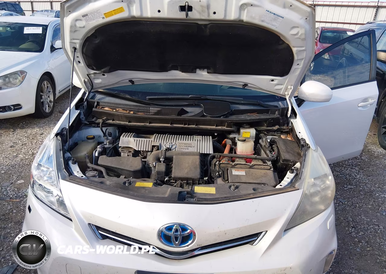 2014 Toyota Prius V Five VIN:JTDZN3EU2E3311795 - 10
