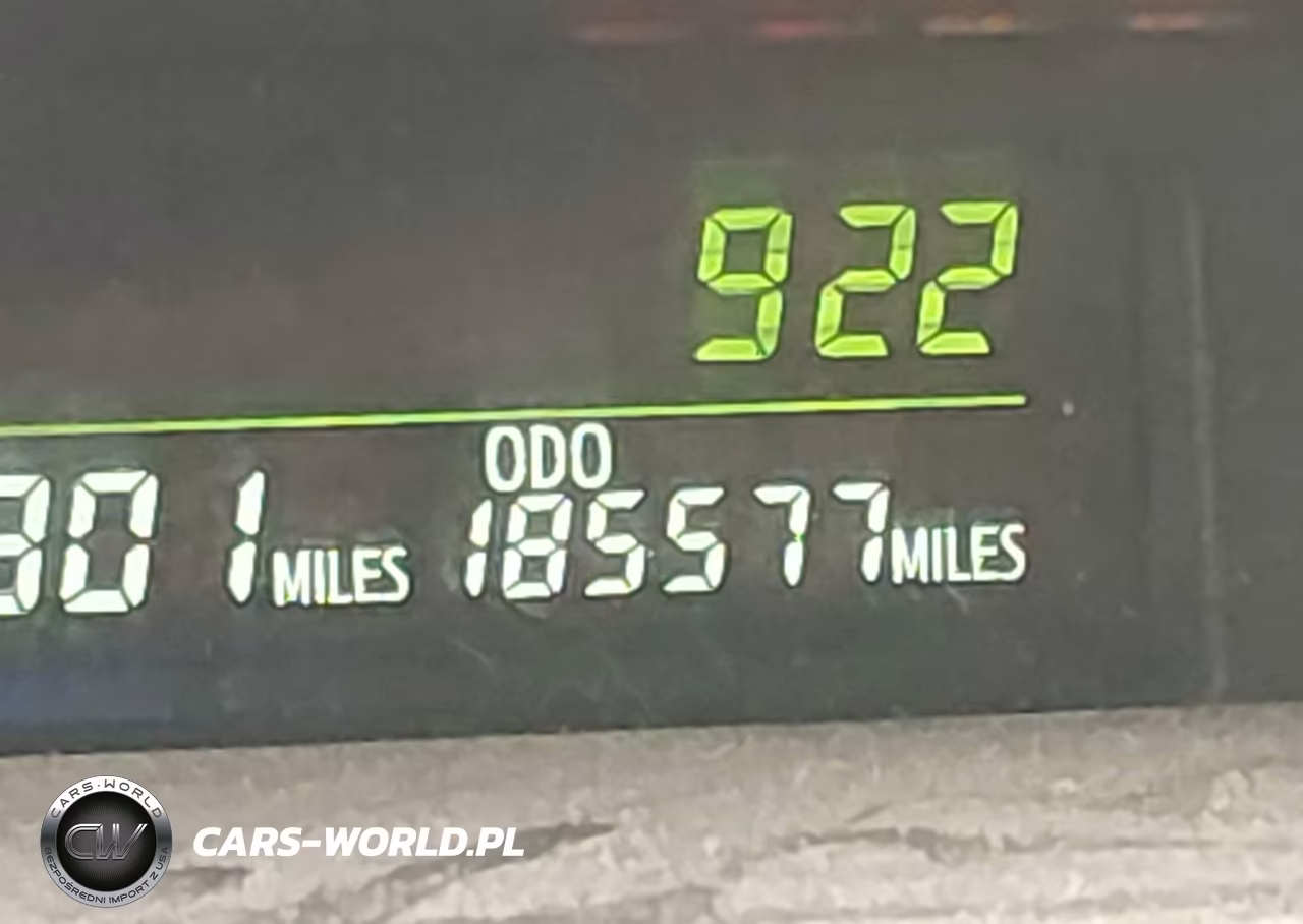 2014 Toyota Prius V Five VIN:JTDZN3EU2E3311795 - 15