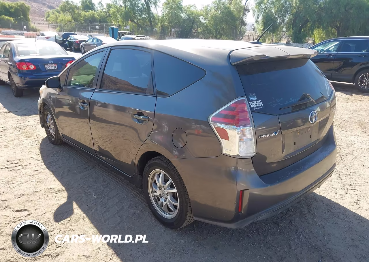 2015 Toyota Prius V Four VIN:JTDZN3EU4FJ026951 - 3