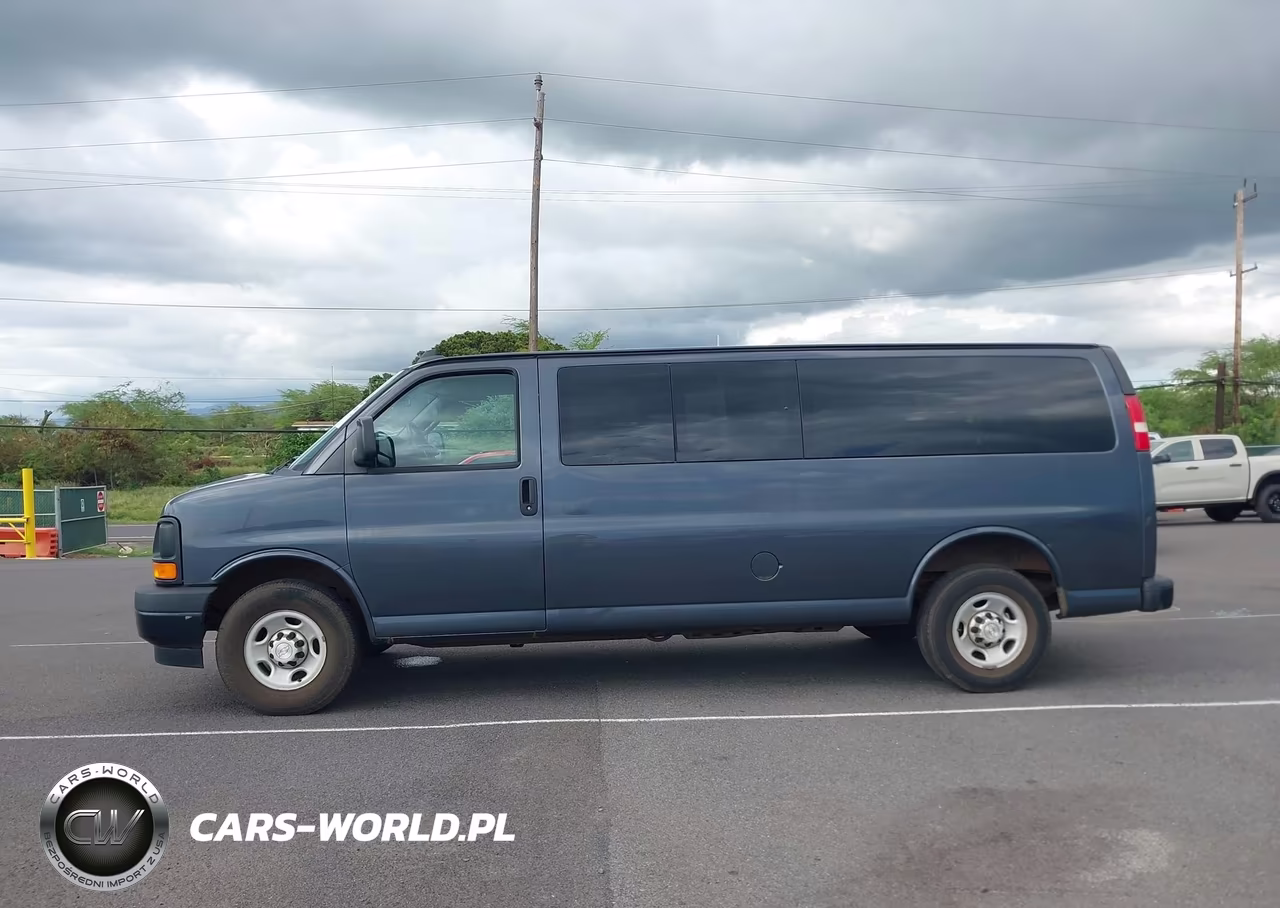 2017 Chevrolet Express 3500 Ls VIN:1GAZGNFF8H1301190 - 19