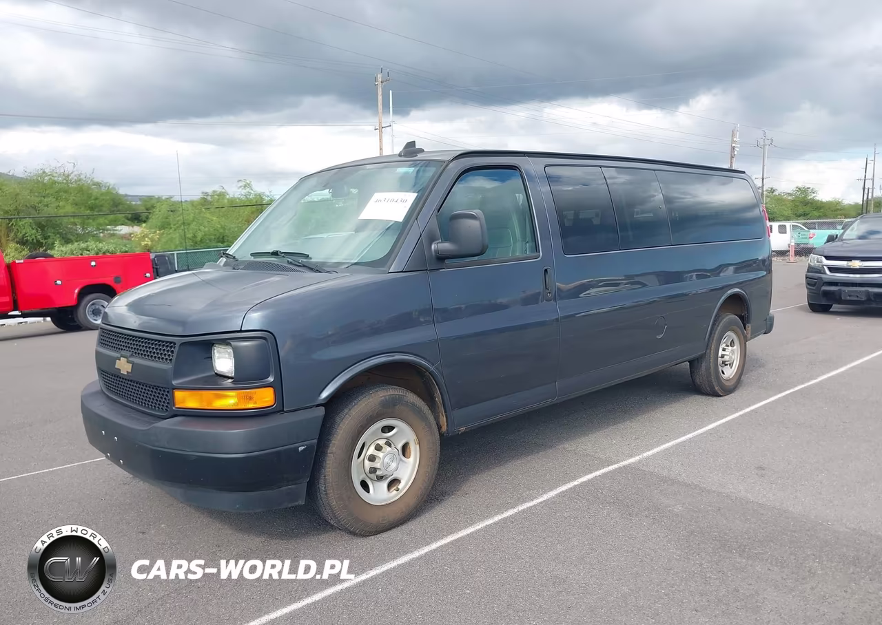2017 Chevrolet Express 3500 Ls VIN:1GAZGNFF8H1301190 - 2