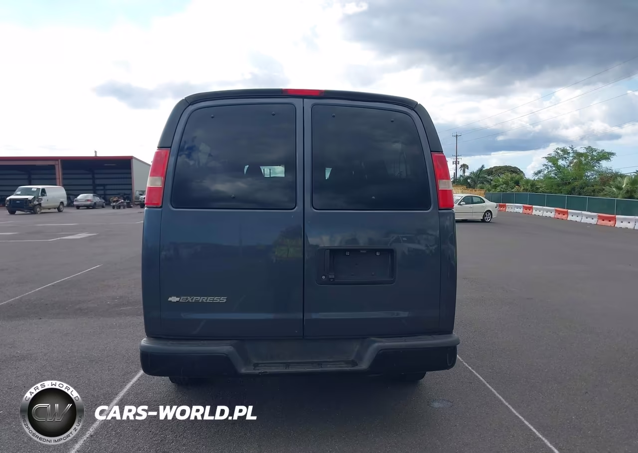 2017 Chevrolet Express 3500 Ls VIN:1GAZGNFF8H1301190 - 21