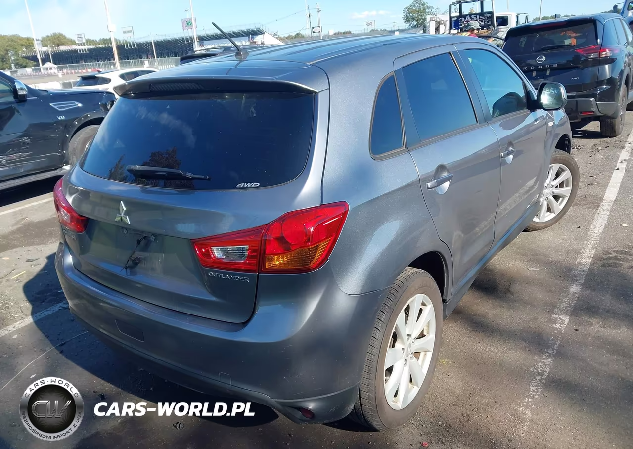 2015 Mitsubishi Outlander Sport Es VIN:4A4AR3AW7FE061297 - 4