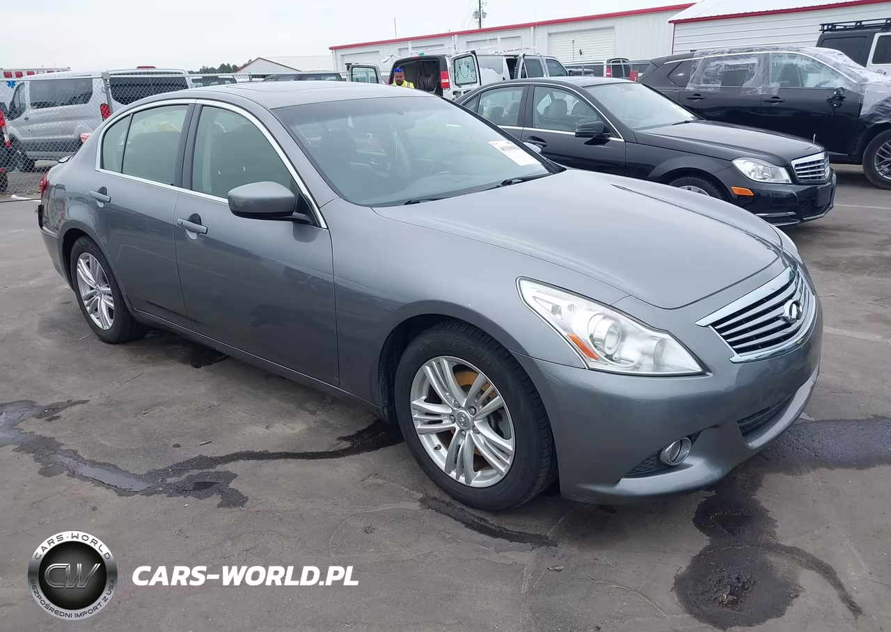 2012 Infiniti G37 Journey