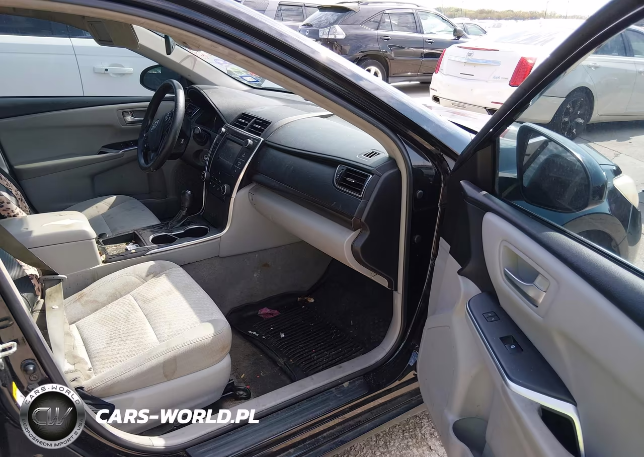 2017 Toyota Camry Le VIN:4T1BF1FK7HU639398 - 5