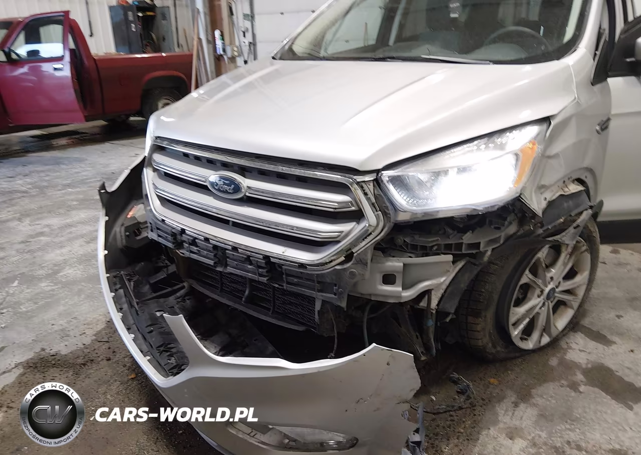 2019 Ford Escape Se VIN:1FMCU9GD0KUB10505 - 6