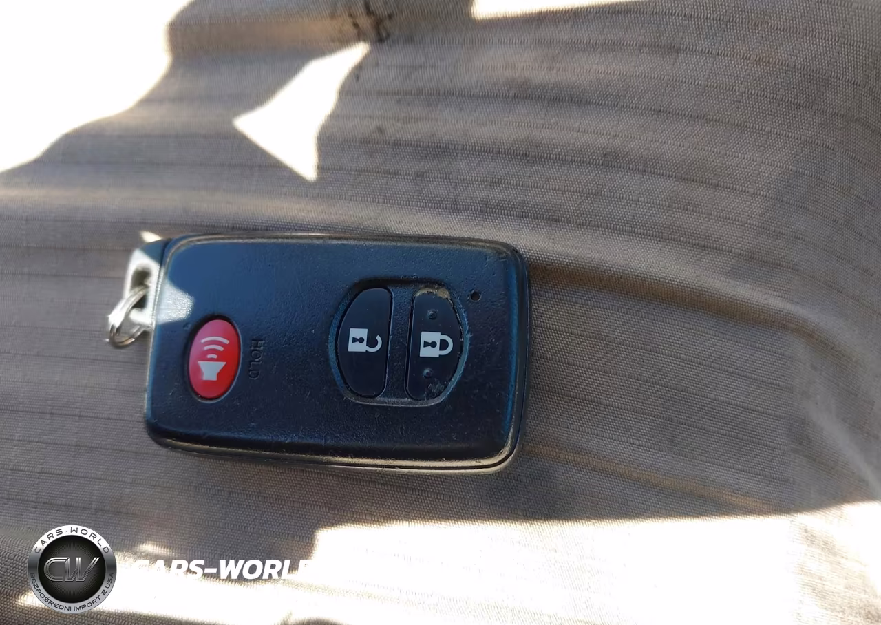 2010 Toyota Prius Iv VIN:JTDKN3DU9A0097838 - 11