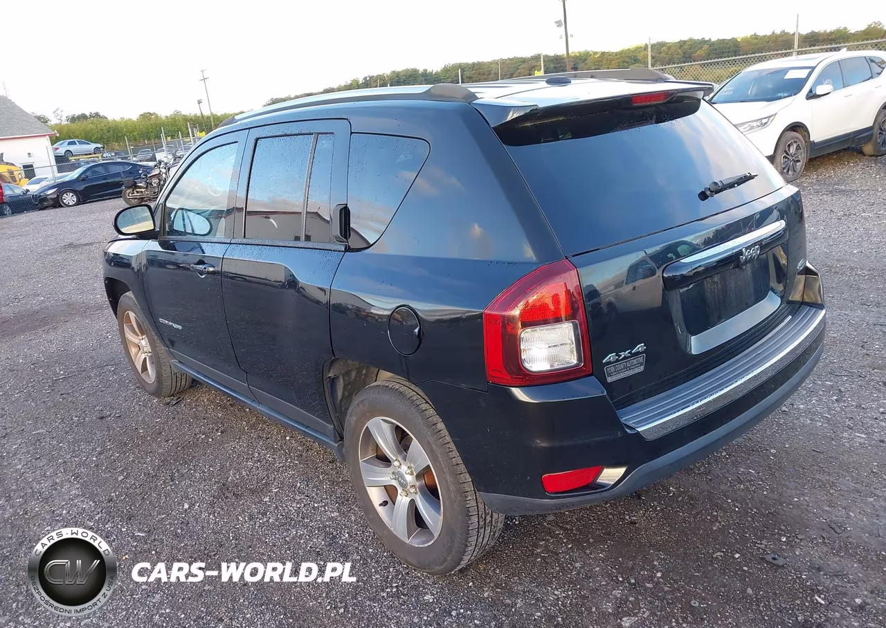 2017 Jeep Compass High Altitude 4X4 VIN:1C4NJDEB2HD126823 - 3