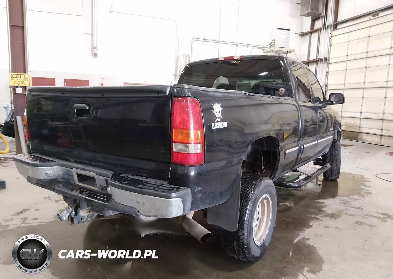 2001 Chevrolet Silverado 1500 Ls VIN:2GCEC19TX11206156 - 4