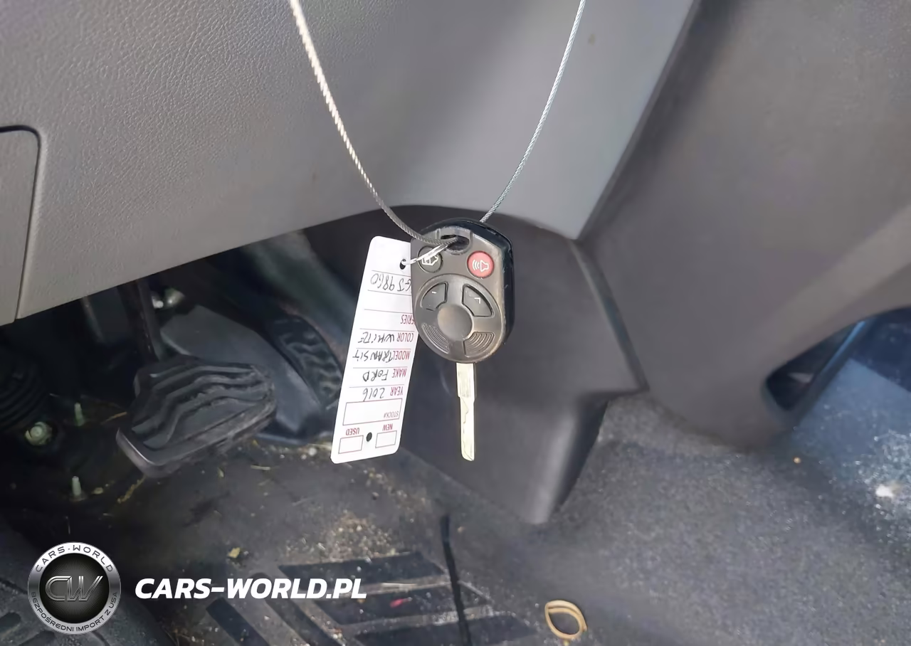 2016 Ford Transit-250 VIN:1FTYR2CM1GKB17698 - 11