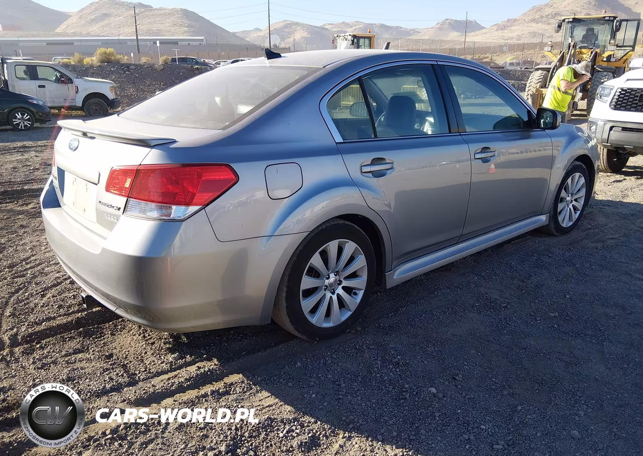 2011 Subaru Legacy 2.5I Limited VIN:4S3BMBK63B3247203 - 4