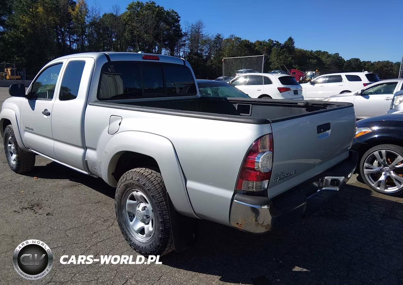 2009 Toyota Tacoma VIN:5TEUX42N49Z658284 - 3